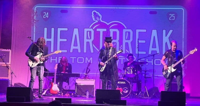 Heartbreak The Tom Petty tribute show — THE GREYSTONES