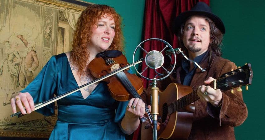 An evening with A Different Thread at Cafe No9 (the first of two back to back shows) — CAFE NO9